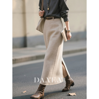 燕麦色毛呢半身裙女2025年秋冬