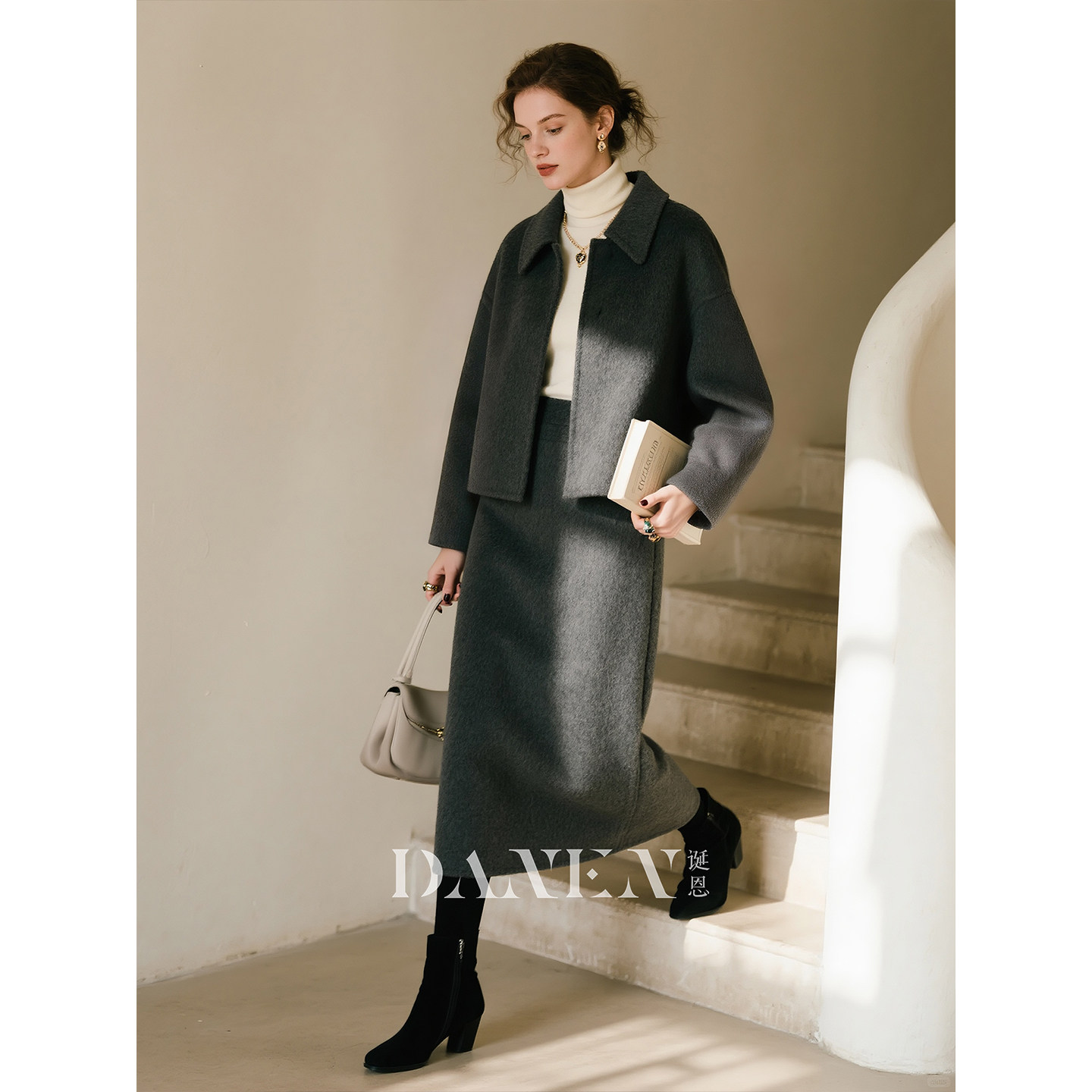 深灰色100%羊毛套装女2026年秋冬新款毛呢翻领外套半身裙两件套,女装/女士精品,时尚套装,淘宝优惠券,粉丝福利购,淘宝优惠卷