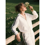 休闲气质套装 女2026年春季 新款 白色韩版 连帽拉链上衣阔腿裤 两件套