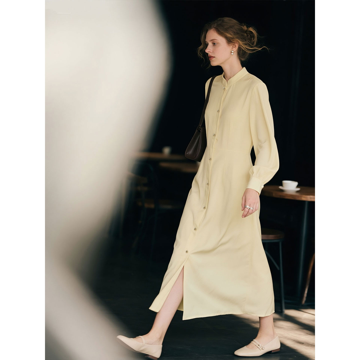 黄色立领长袖衬衫连衣裙女秋季