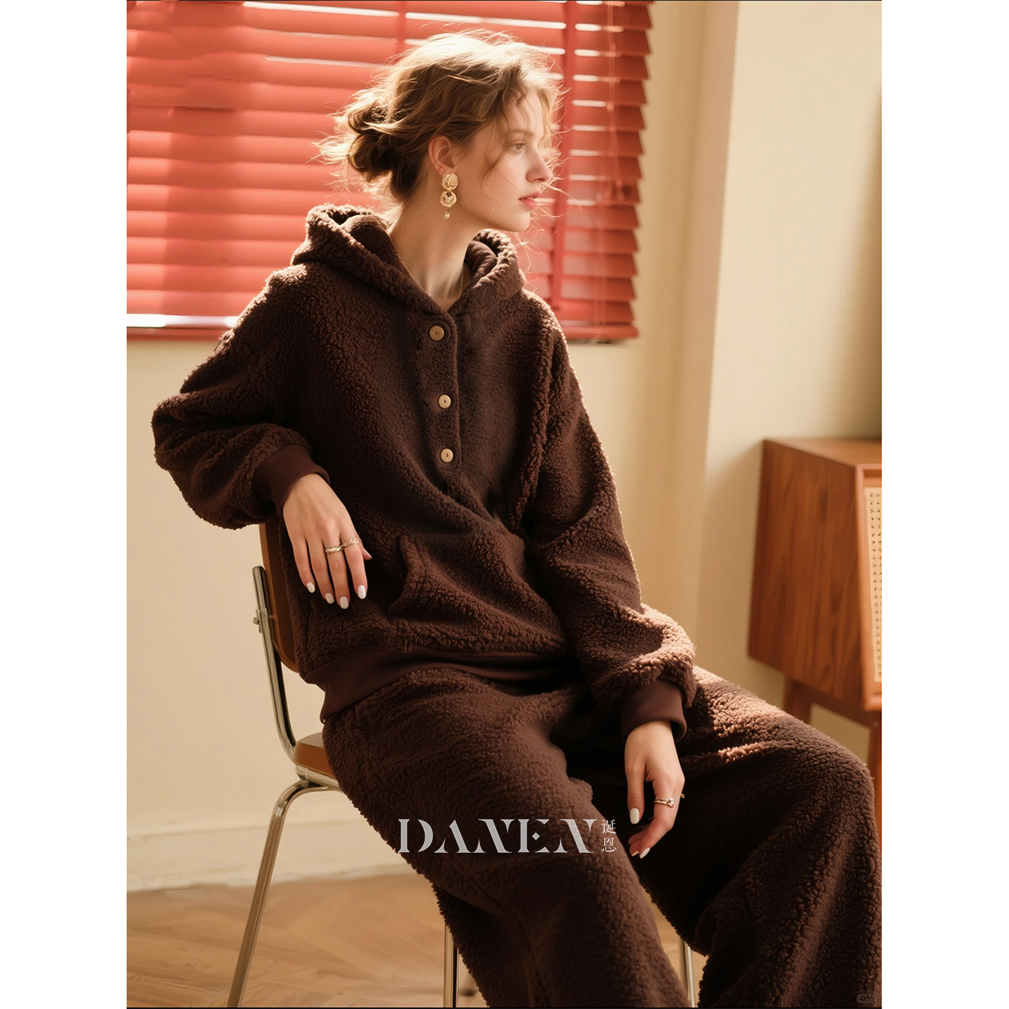 复古深棕色套装女2025年秋冬新款