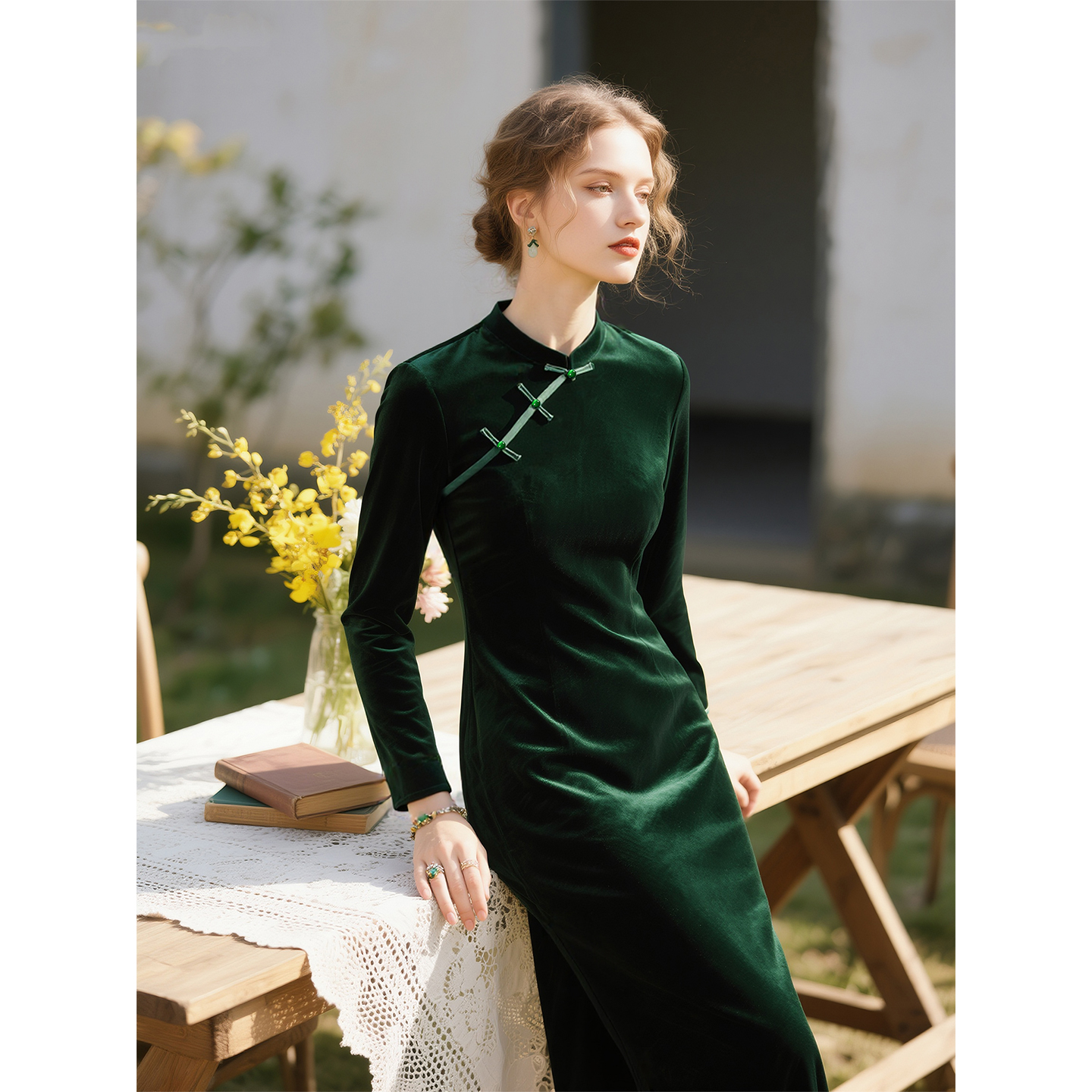 新中式丝绒旗袍连衣裙女2025年