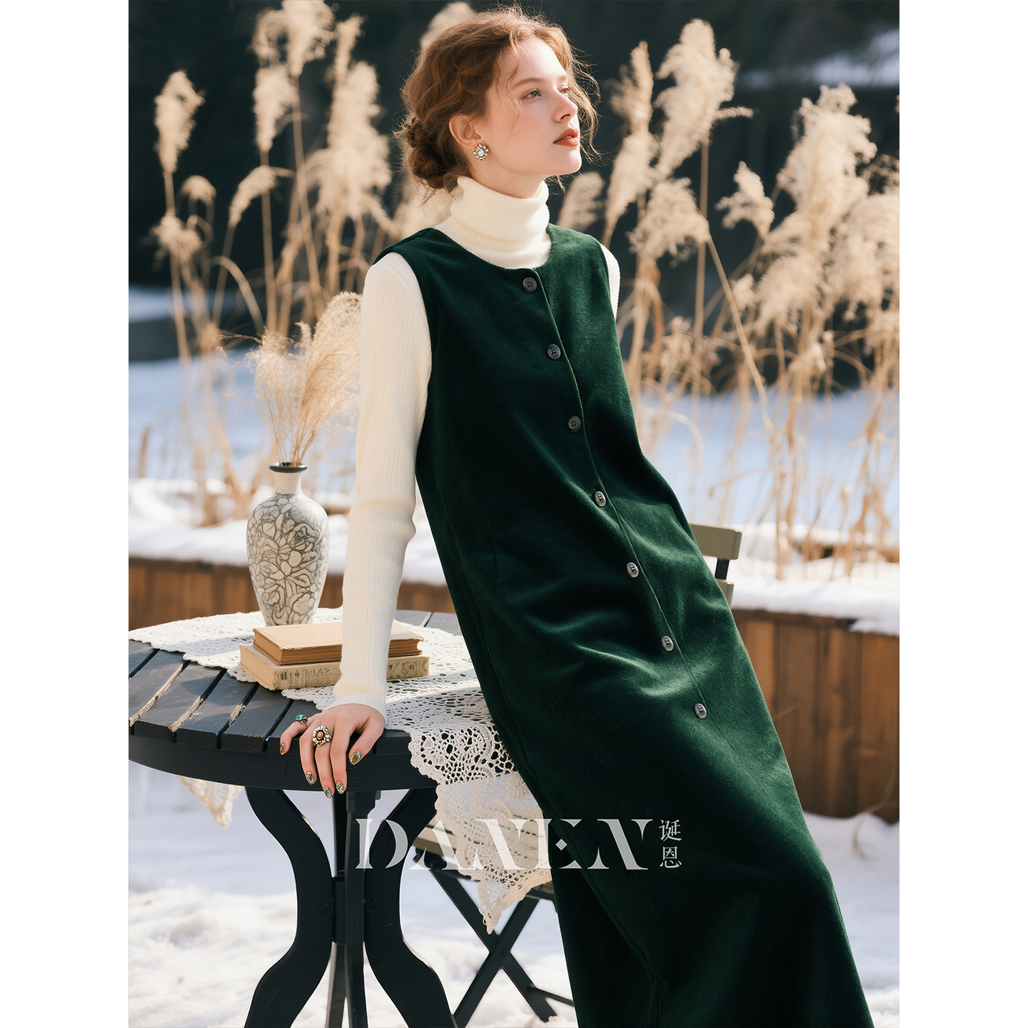 墨绿色纯棉灯芯绒无袖连衣裙女