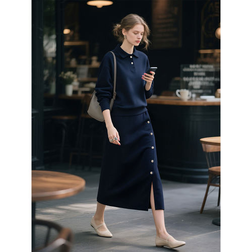 深蓝色Polo领卫衣套装女秋季