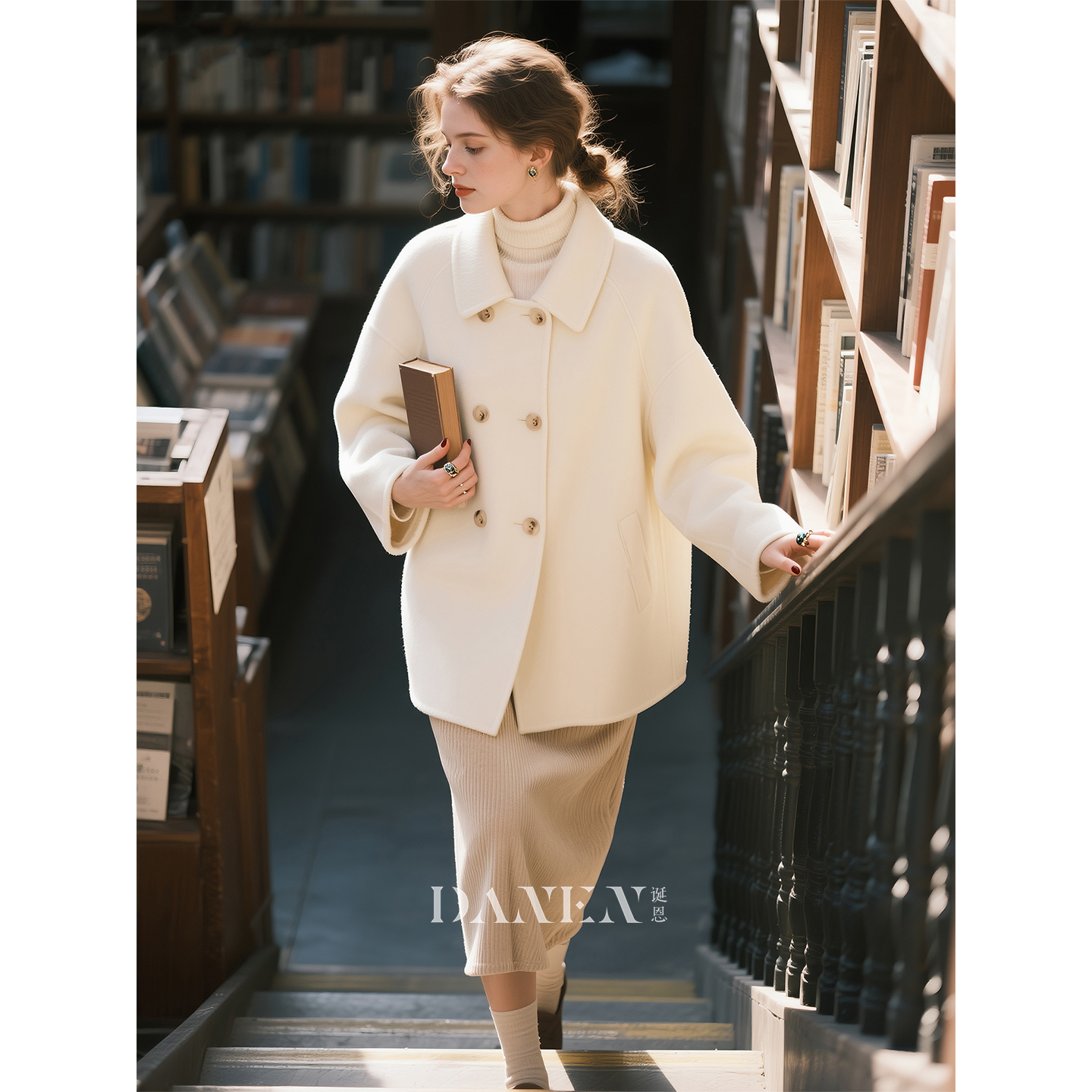 白色羊毛外套女双面呢中长外套