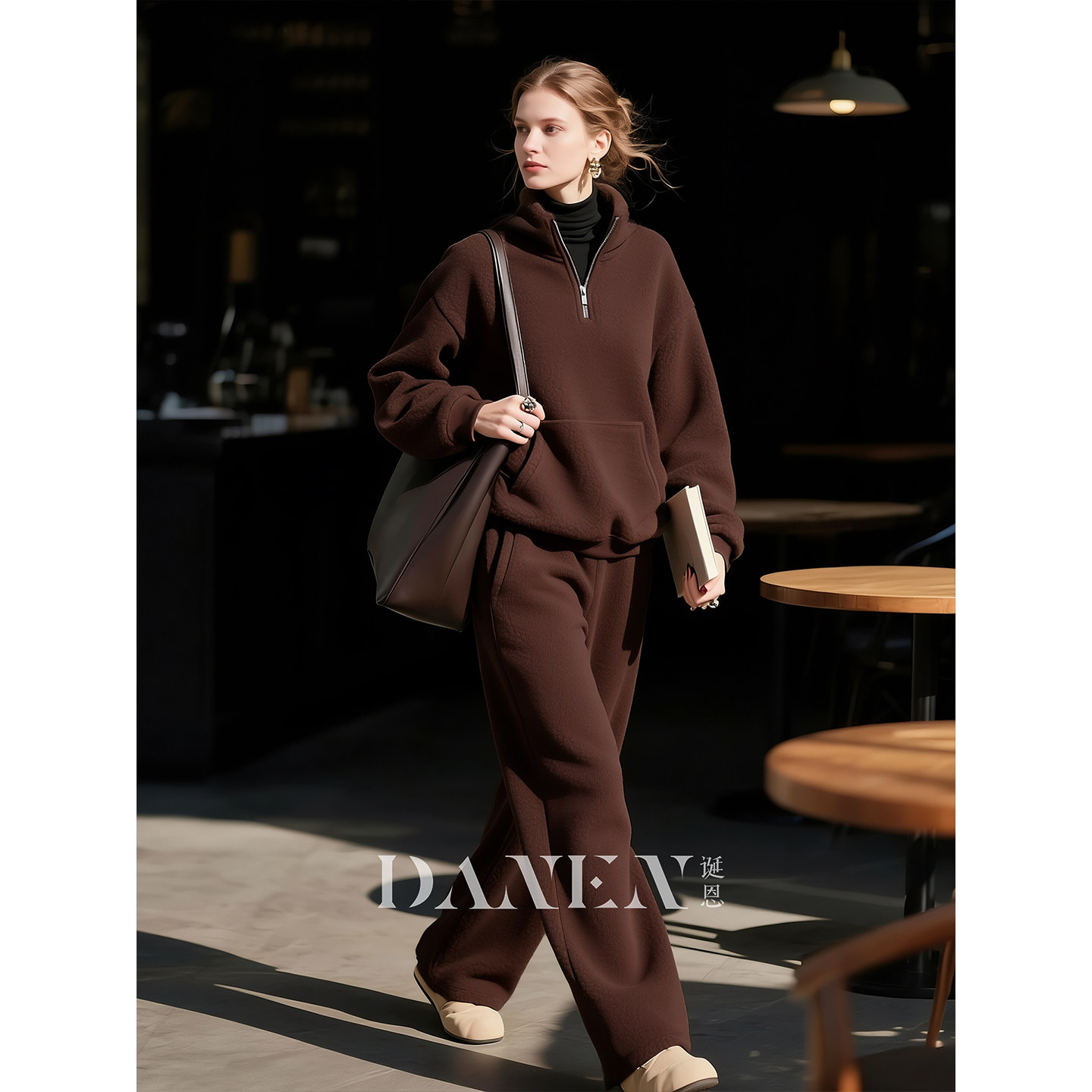 深棕色羊羔绒套装女2026秋冬新款加厚立领卫衣阔腿裤百搭两件套,女装/女士精品,时尚套装,淘宝优惠券,粉丝福利购,淘宝优惠卷