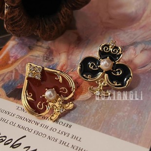 黑梅红桃不对称耳钉B01 爱丽丝梦游仙境耳饰轻奢法式 扑克王国