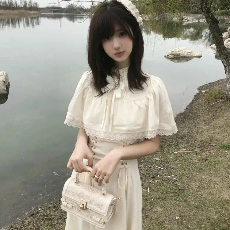法式白色蕾丝立领公主泡泡短袖斗篷洋装女长版收腰显瘦夏季气质