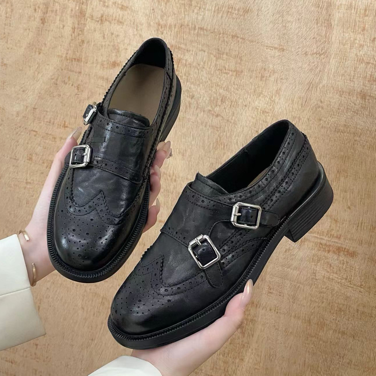 2025新款冬季 手工定制小皮鞋双搭扣布洛克小皮鞋女F