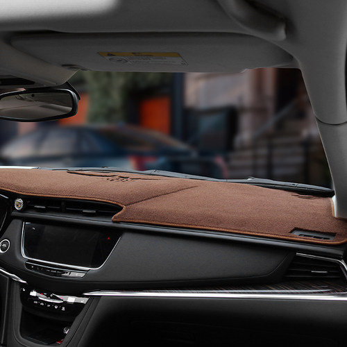 【凯迪拉克】避光垫中控仪表台