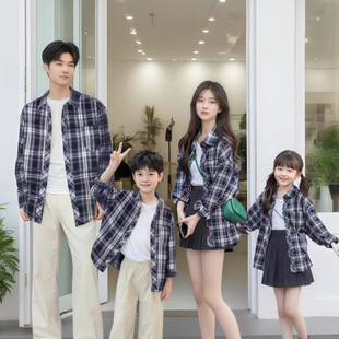 德国时尚洋气亲子装新款装一家三口四口格子衬衫母女装衬衣外套