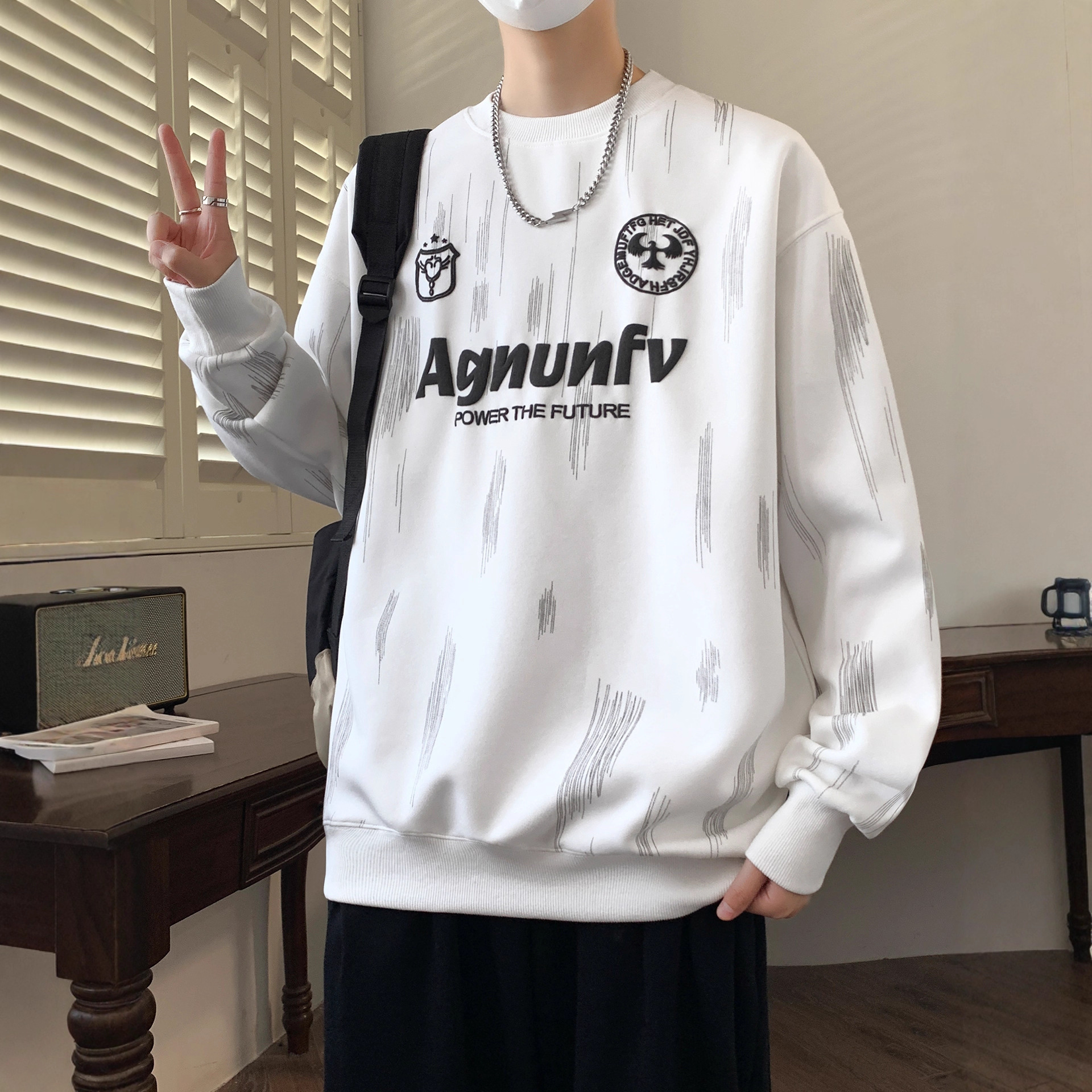 香港撤柜季长袖圆领卫衣男孩-岁初中学生青少年大童帅气上衣服