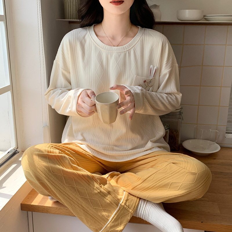 德国新品可爱睡衣女款棉质长袖带胸垫甜美卡通学生少女家居服