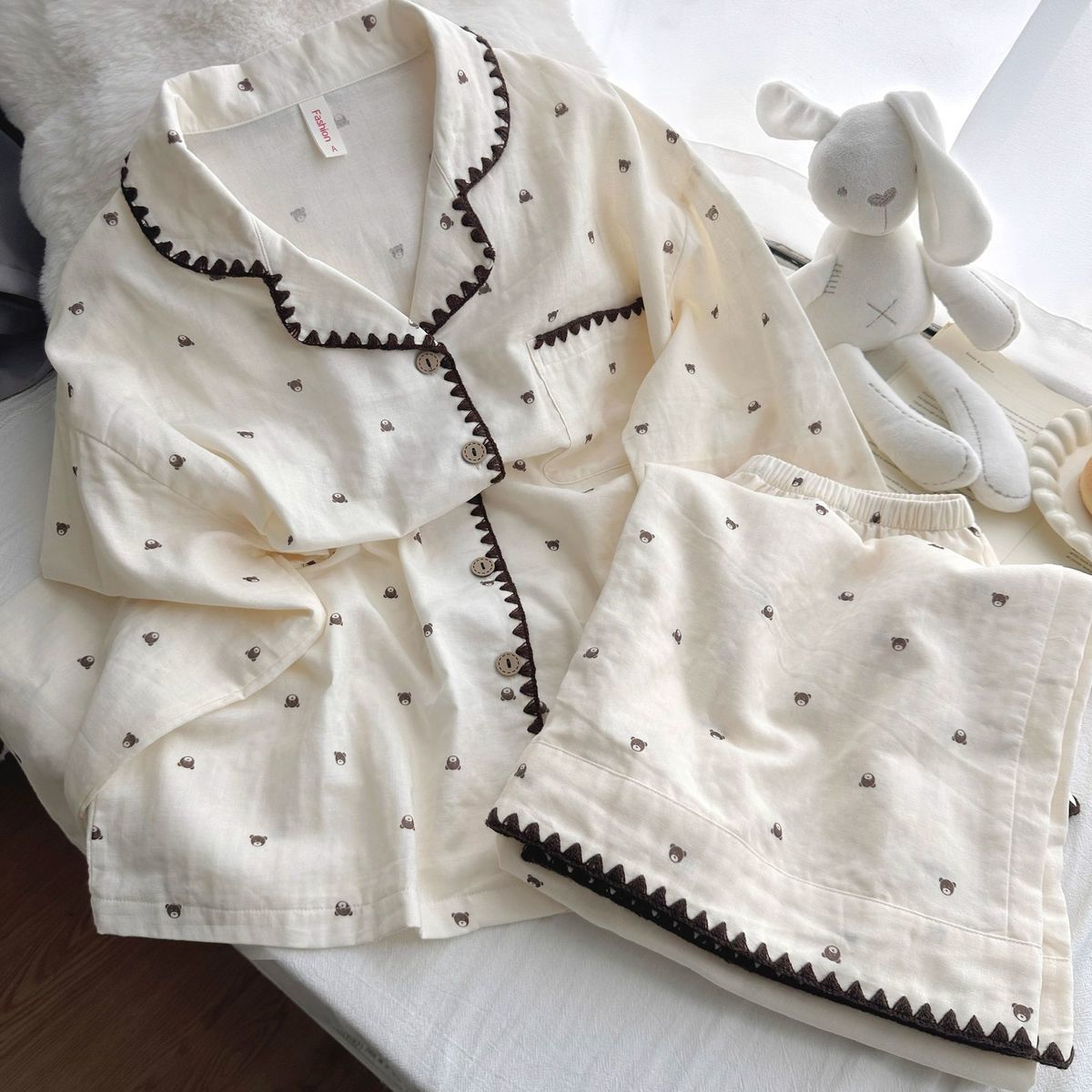 今年新品日系ins风甜美可爱卡通小熊睡衣女新款长袖长裤家居服可