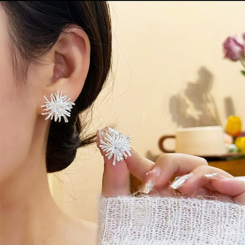 撤柜烟花耳钉女法式锆石精致耳饰小众时尚轻奢耳环气质饰品小众高