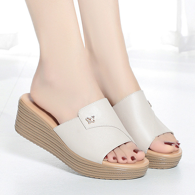 德国新款拖鞋女坡跟秋季外穿厚底一字拖女士松糕凉鞋真皮妈妈凉拖