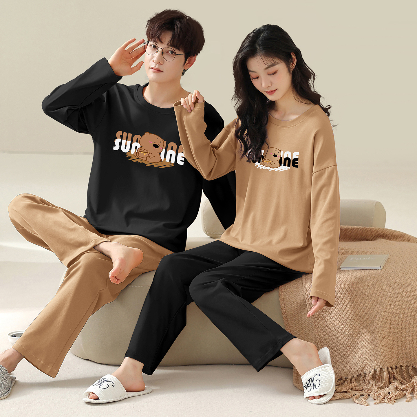 潮牌甜美圆领长袖季睡衣情侣纯棉长袖长裤大码家居服套装可外穿