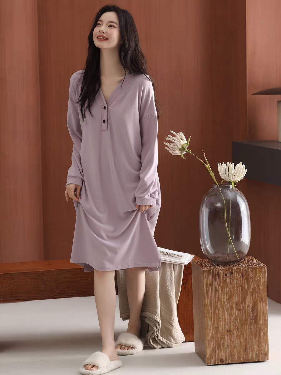 秋冬季双面磨毛加厚德绒保暖V领睡裙女中长款柔软睡衣家居服大码