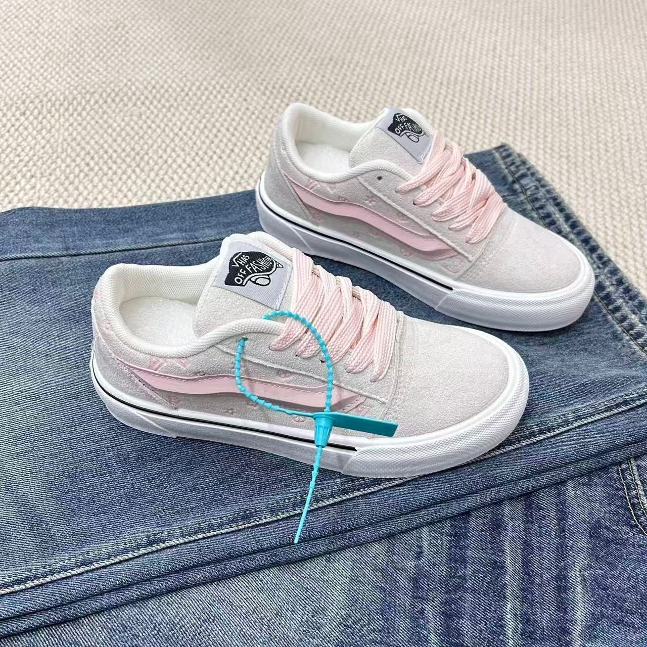 经典浅粉黑色帆布鞋低帮休闲复古胖胖面包鞋板鞋情侣运动鞋休闲鞋,流行男鞋,休闲板鞋,淘宝优惠券,粉丝福利购,淘宝优惠卷