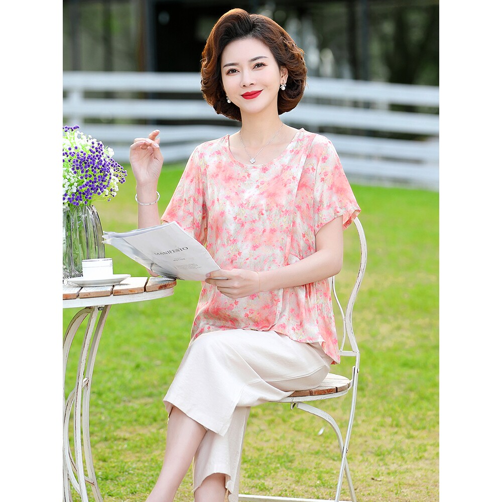 网红爆款年轻妈妈夏装套装洋气减龄短袖雪纺小衫中老年妇女碎花气