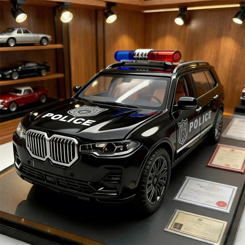 【特价处理】一批欧洲订单库存尾货110警车捡漏合金车模福利清仓