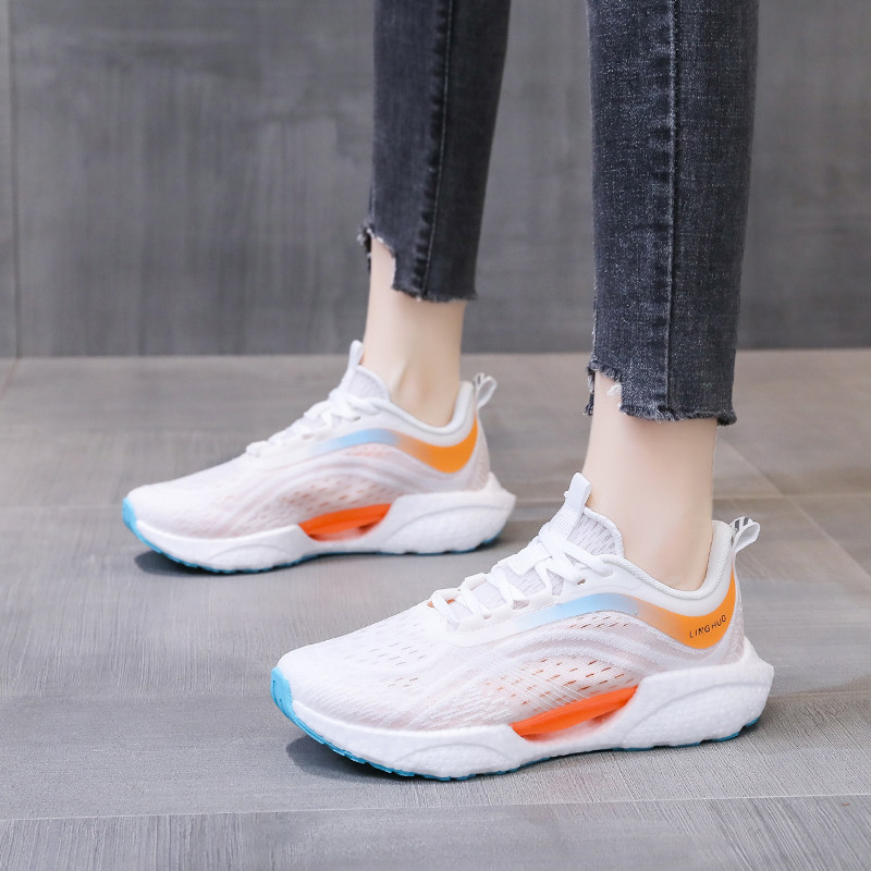 量货软底跑步鞋女2022夏季新款透气跳绳鞋休闲运动鞋情侣羽毛球鞋