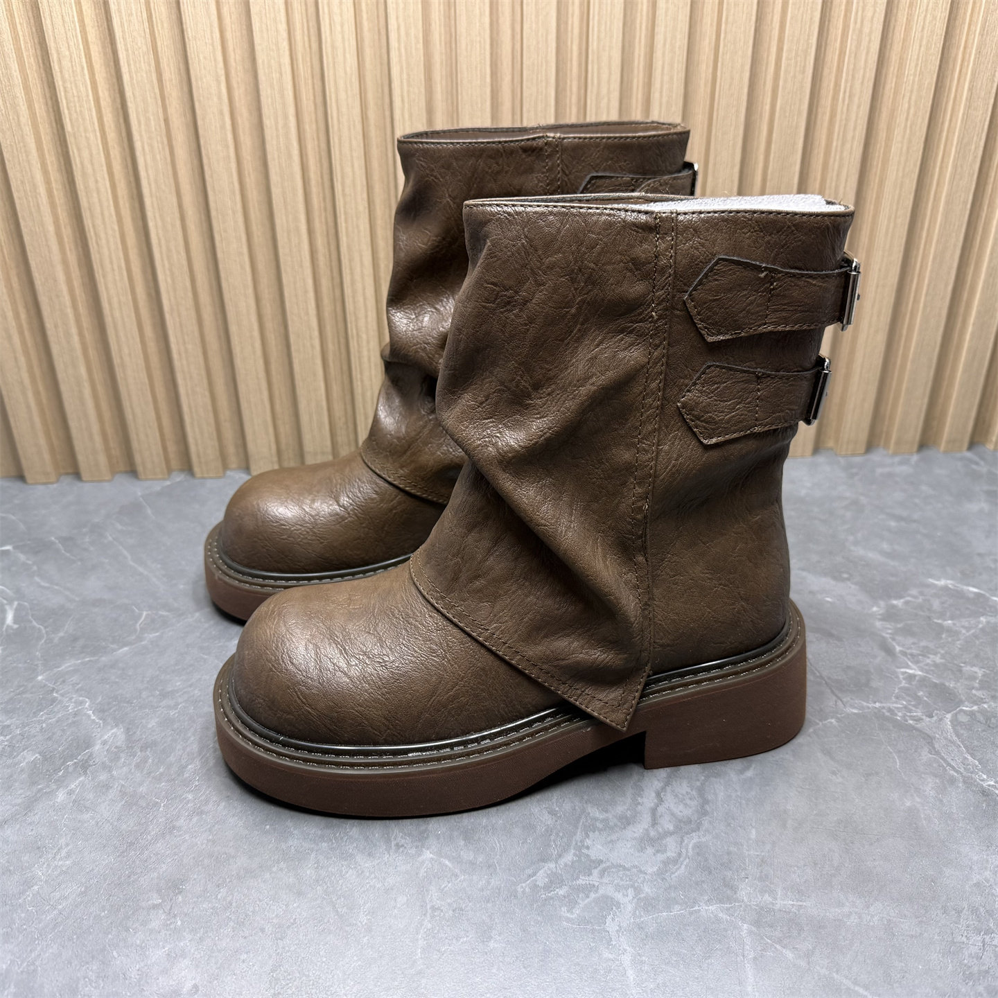 撤柜断码2026春季新款皮带扣堆堆靴女秋冬厚底马丁靴美拉德风靴子,女鞋,马丁靴,淘宝优惠券,粉丝福利购,淘宝优惠卷