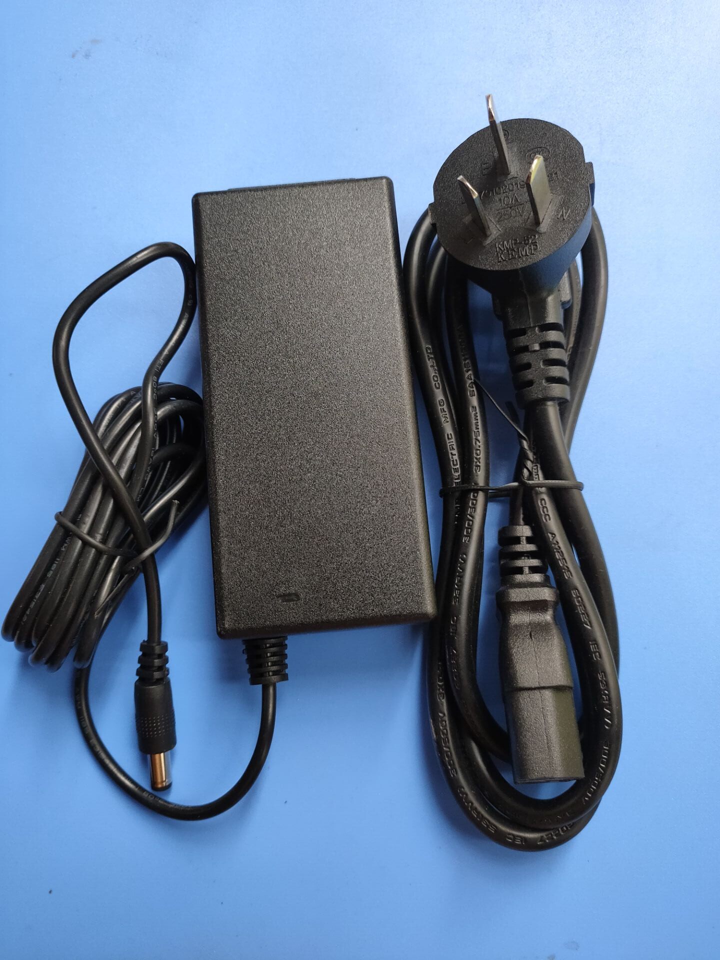 广州贝斯曼数码钢琴 电子琴24v1.5a电源适配器电源供应器电源线