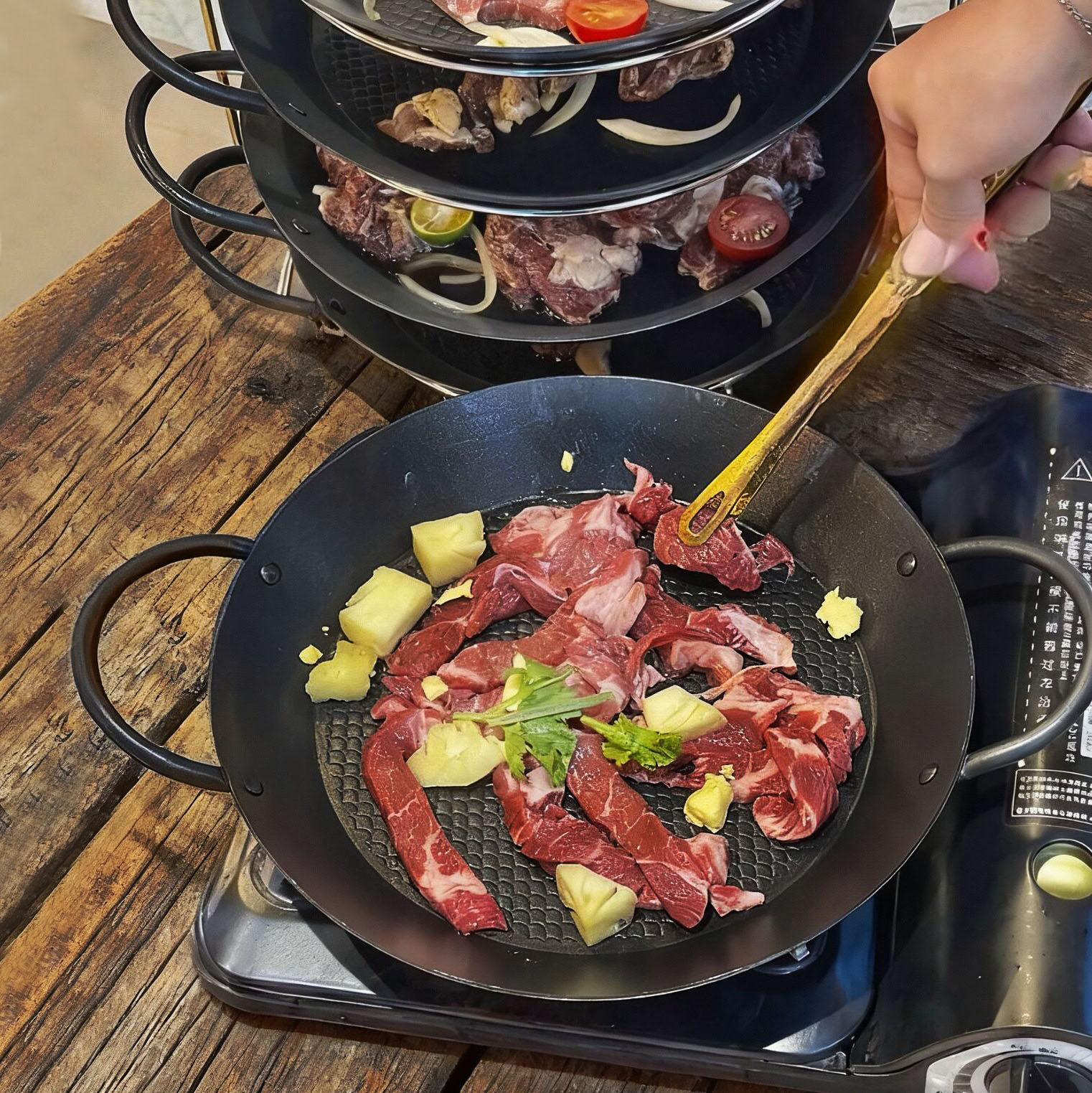 自助烤肉牛肋条烤盘子专用牛排煎锅平底不粘锅双耳林真真餐具商用,厨房/烹饪用具,煎锅/平底锅,淘宝优惠券,粉丝福利购,淘宝优惠卷