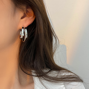 S925银针金属高级质感多层圈圈耳环欧美风网红博主同款 夸张耳饰女