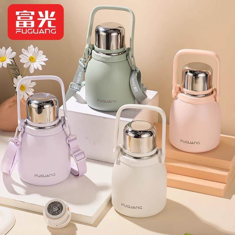 热卖大肚杯316 不锈钢弹跳盖背袋儿童保温杯大容量网红水杯