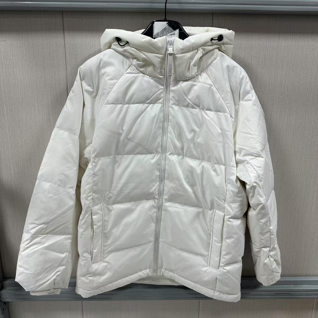 《购买前看详情B品》李宁健身系列女子保暖连帽短羽绒服 AYMU108
