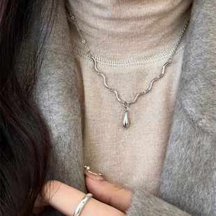 不规则波纹水滴项链2024新款 精致吊坠项链 小众设计高级感轻奢时尚