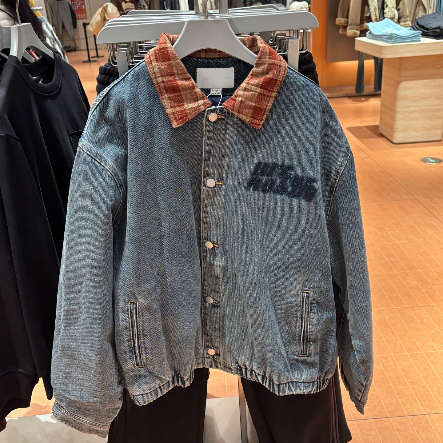 2025冬季新款男装  美式复古拼接格纹翻领牛仔棉衣男潮流宽松外套,男装,棉衣,淘宝优惠券,粉丝福利购,淘宝优惠卷