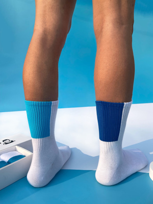 男棉蓝色方块潮流长筒袜