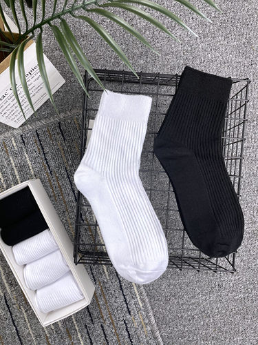 双针条纹纯色简约风商务防臭白袜