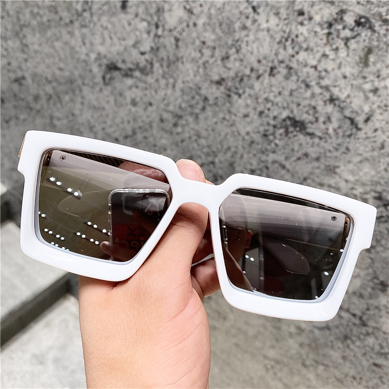 个性宽边粗框黑色墨镜女朋克风太阳镜男街拍时尚显瘦眼镜潮配度数