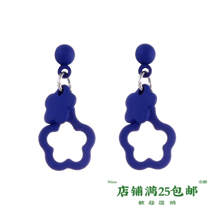 奈斯S925银针克莱因蓝镂空花朵耳钉2021年秋冬新款小巧精致耳饰女