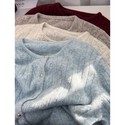 针织开衫女秋冬叠穿小金扣毛衣