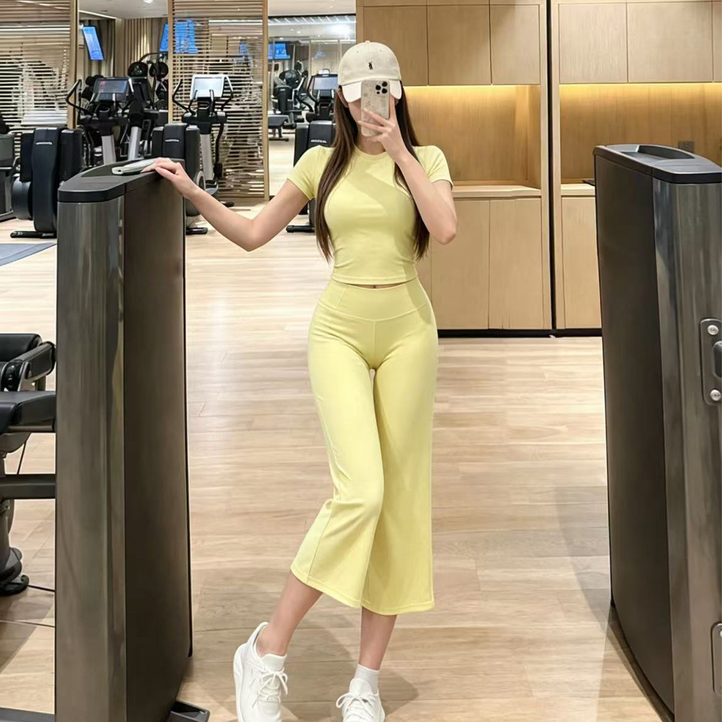 黄色绝美瑜伽套装女修身显瘦运动短袖专业普拉提训练健身七分裤秋