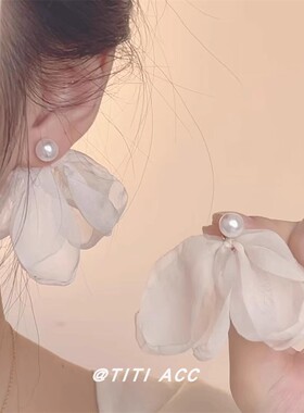 2025年新款度假风耳饰适合夏天的耳环森系超仙甜美气质花瓣耳钉