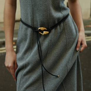 欧美文艺金色T字环皮绳腰链腰带女气质打结无孔皮带轻奢小众项链