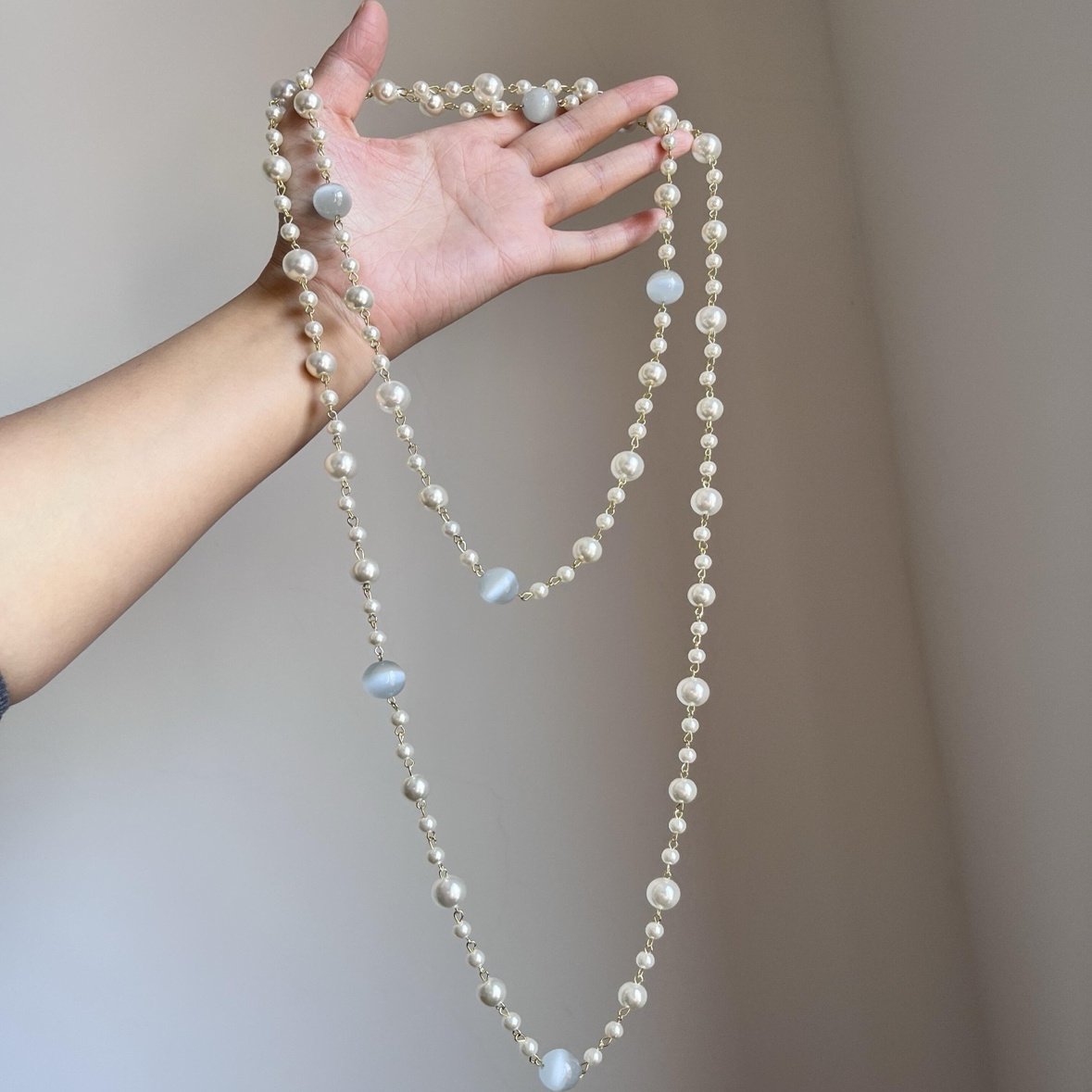 复古小众猫眼石珍珠项链叠戴女款2025新款爆款高级感长款毛衣链潮