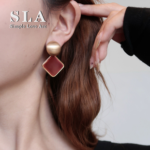 安可拉红欧美拉丝几何高级感2025新款 Acc私家 耳环女 Love Simple