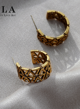 SLA私家 宽面vvvv定制耳环 复古高级感哑金 拒绝同款2025新款耳环