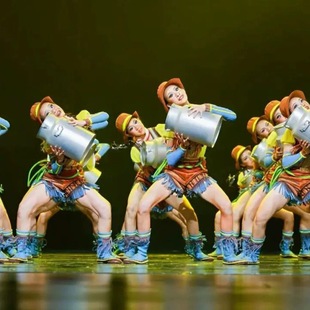 旦动物演出道具 牛牛乐园儿童舞蹈演出服第十三届小荷风采表演服元