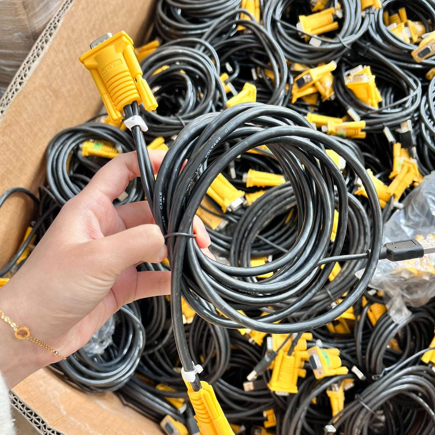 迈拓维矩USB吊头线kvm切换器线KVM公对公电脑连接线1.===议价商品