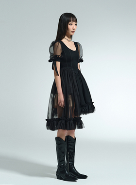 COMBJELLY原创2022夏季黑色泡泡袖收腰显瘦蓬蓬裙网纱性感连衣裙