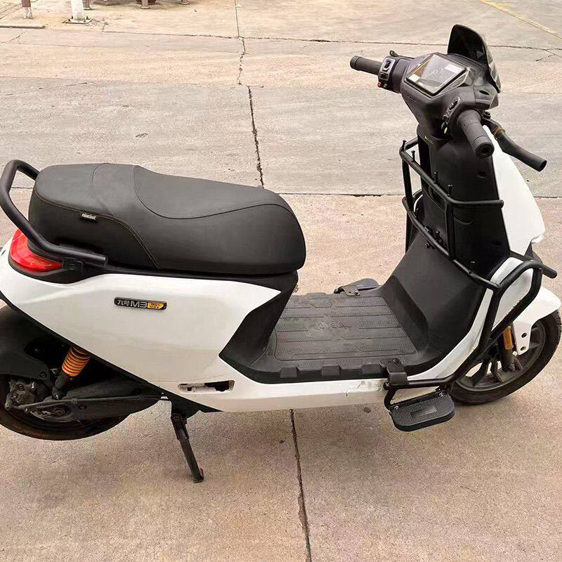 适用九号m95cmk2护杠电动图片