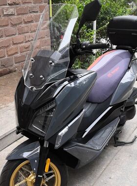 适用直线风挡原创设计黑色/透明可选38*61适用于凯威BMP踏板专用